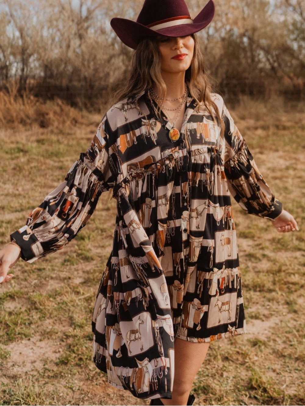 Beulah SADDLE CLUB DRESS  Black & Beige Equestrian-Print size (ALL)